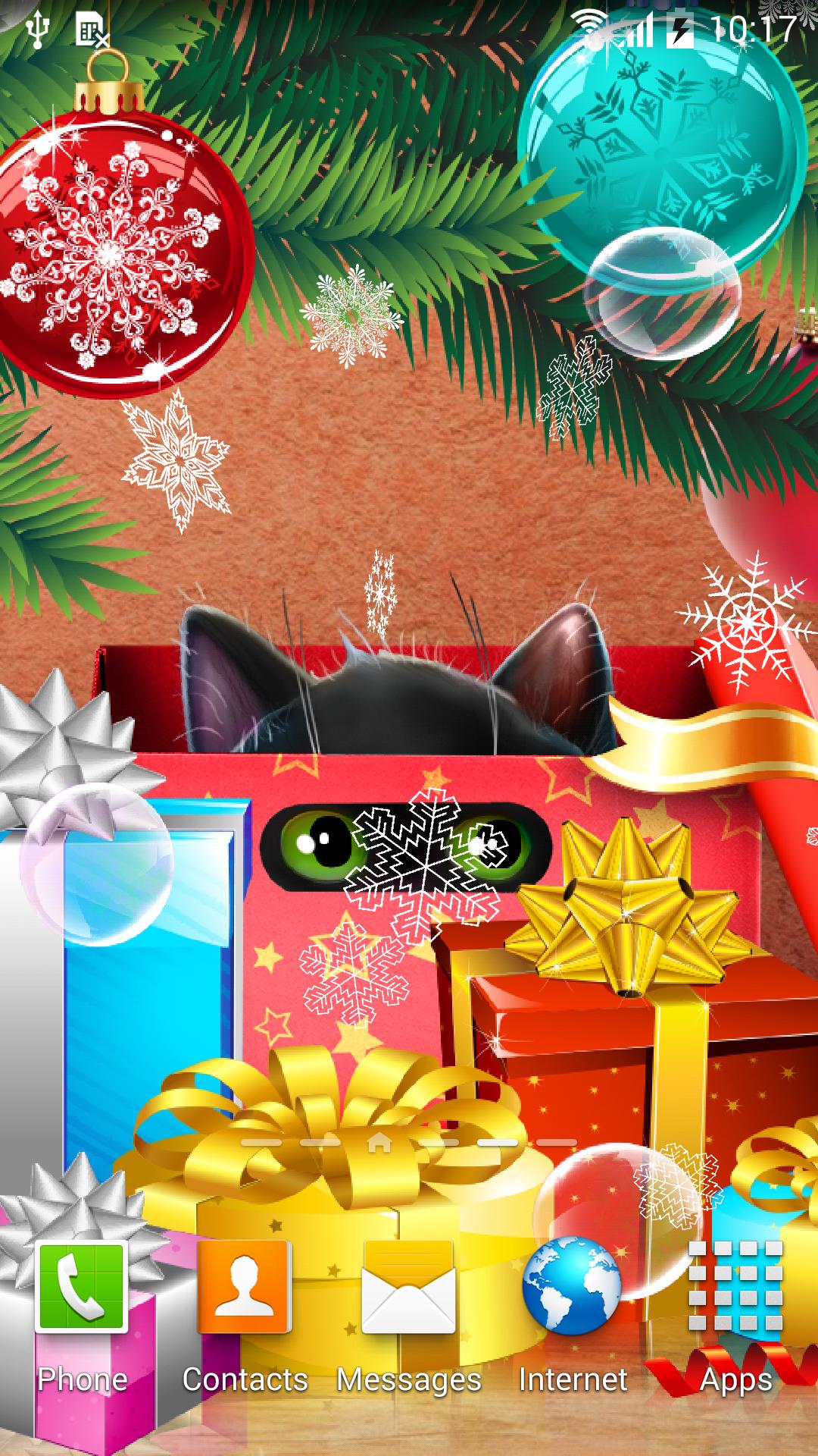 Kitten on Christmas Wallpaper