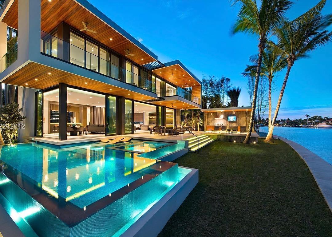 Design Home Front View